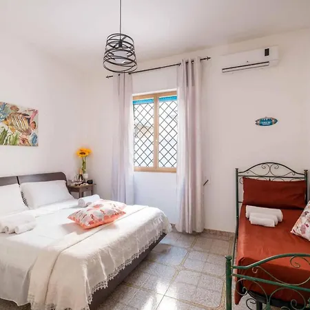 Sunny Haven In Villa *