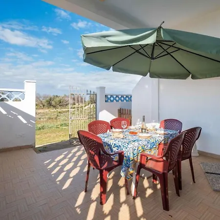 Sunny Haven In * Torre Lapillo