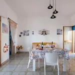 Sunny Haven In Torre Lapillo